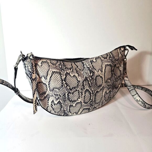 J Jill Leather Crescent Snakeskin Embossed Pattern  Shoulder Bag 12x3.5x4 - Picture 3 of 10